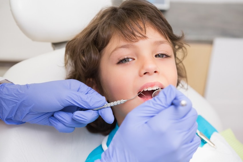 عصب‌ کشی دندان کودکان