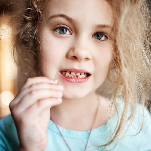 دلایل عصب‌ کشی دندان کودکان